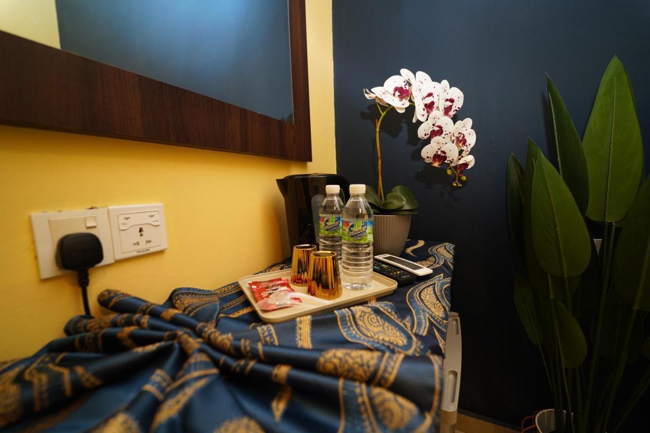 Ghazrin's Classic Jb Hotel Johor Bahru