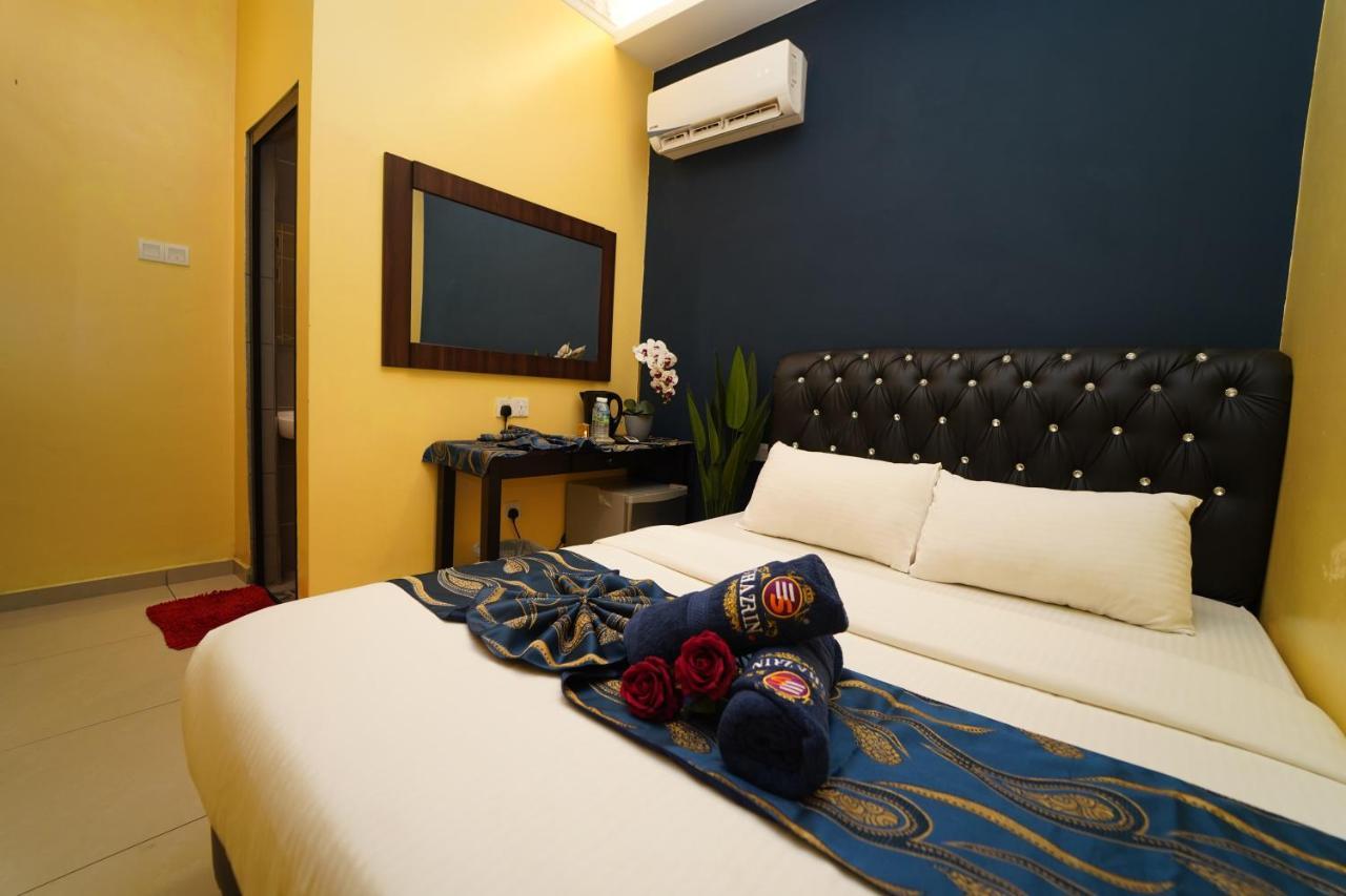 Ghazrin's Classic Jb 3* Johor Bahru