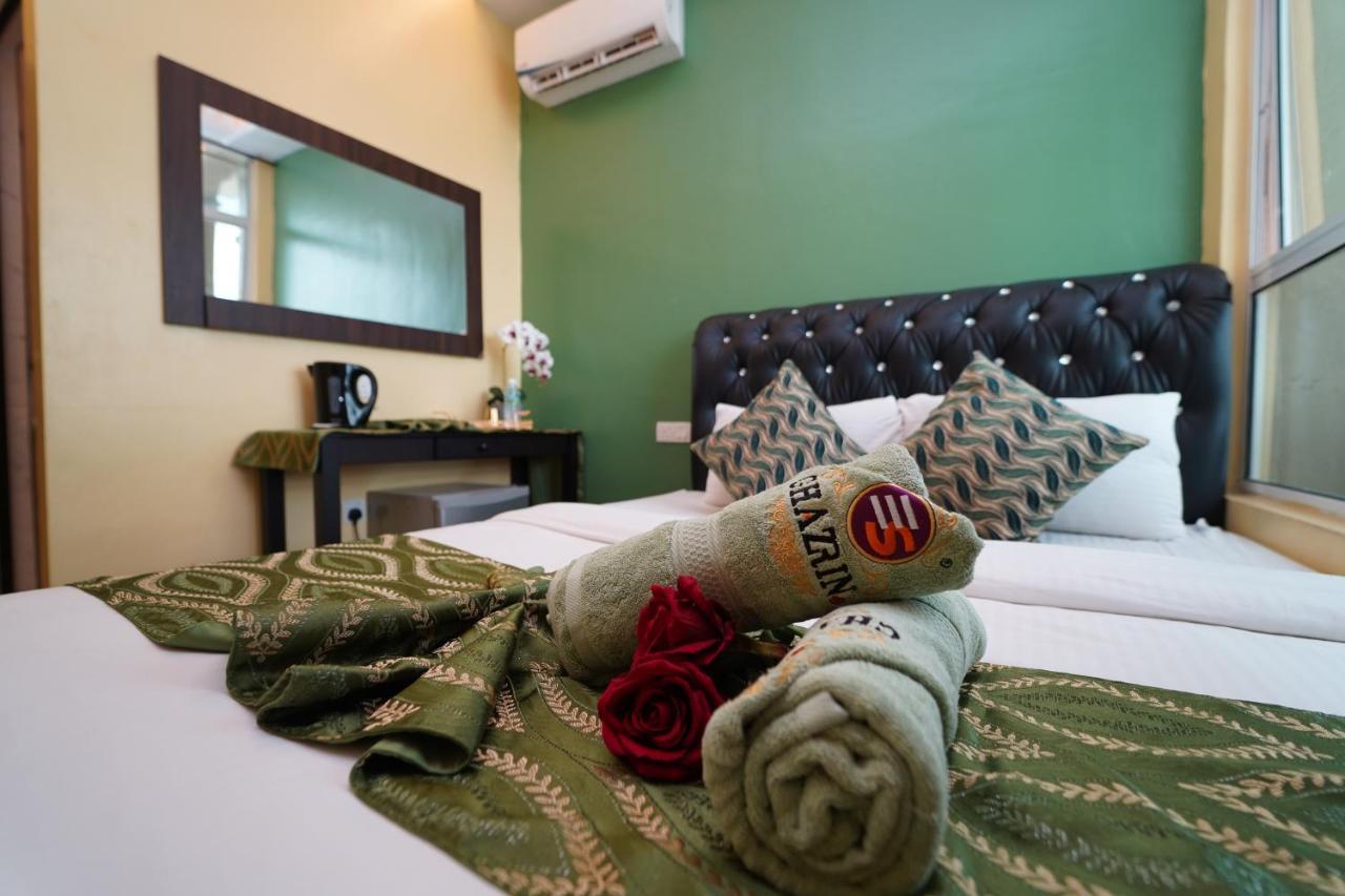 Ghazrin's Classic Jb 3* Johor Bahru